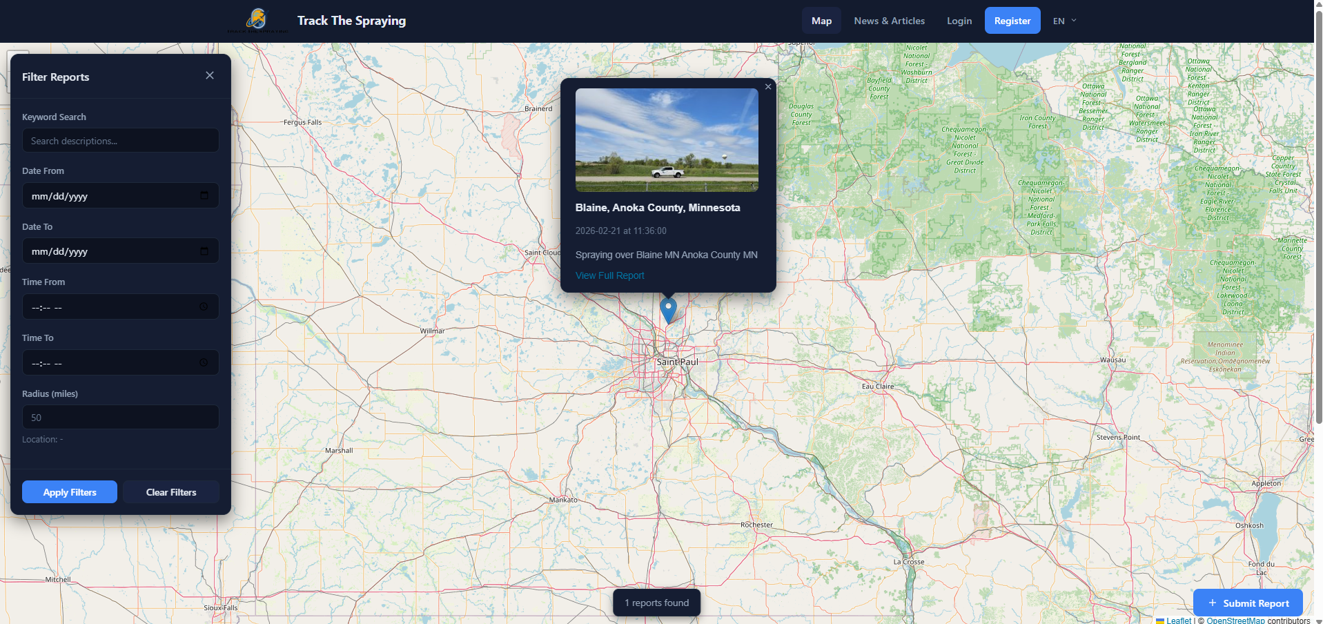 Map popup showing a sighting report preview with photo thumbnail, location, date, and View Full Report link